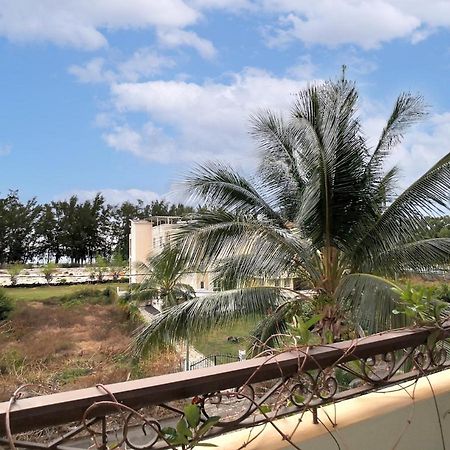 Dreamy Beach View And 5 Mins Walk To Beach - Sunset Lagoon Luxury Lodgings Flic-en-Flacq Exterior foto